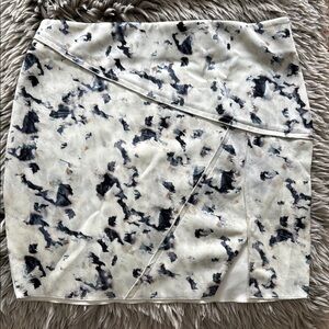 Zara White and Blue Asymmetrical Pencil mini Skirt